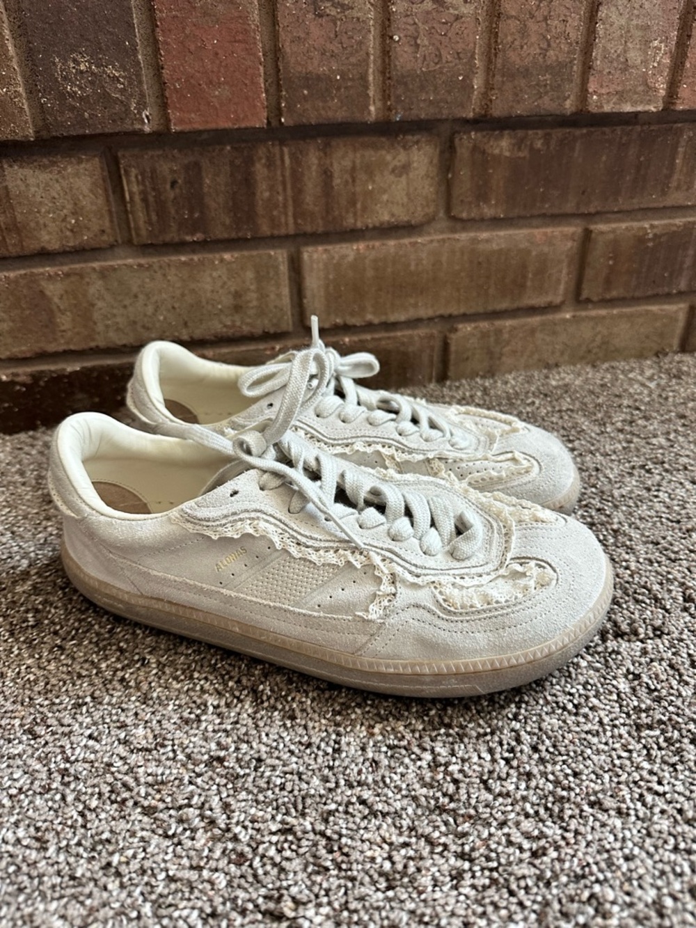 Alohas Tb.490 Crochet Lace Suede Sneakers Cream EU 39 US 8 - 8.5